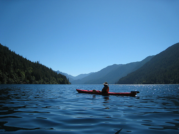 First wetting of kayaks