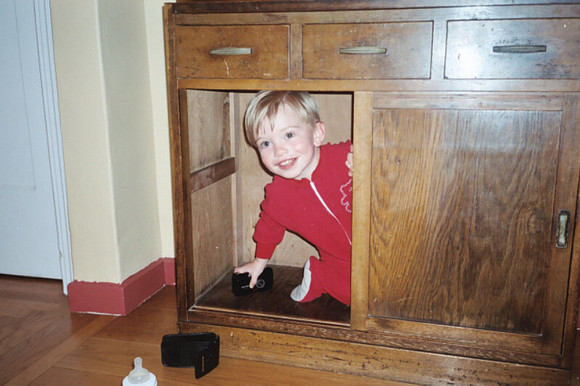 Aidan in Tansu 20 mos